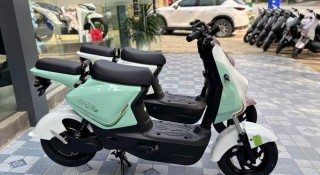 Mục sở thị VinFast Amio S2: Giới hạn tốc độ 25 km/h, chạy tối đa 65 km mỗi lần sạc